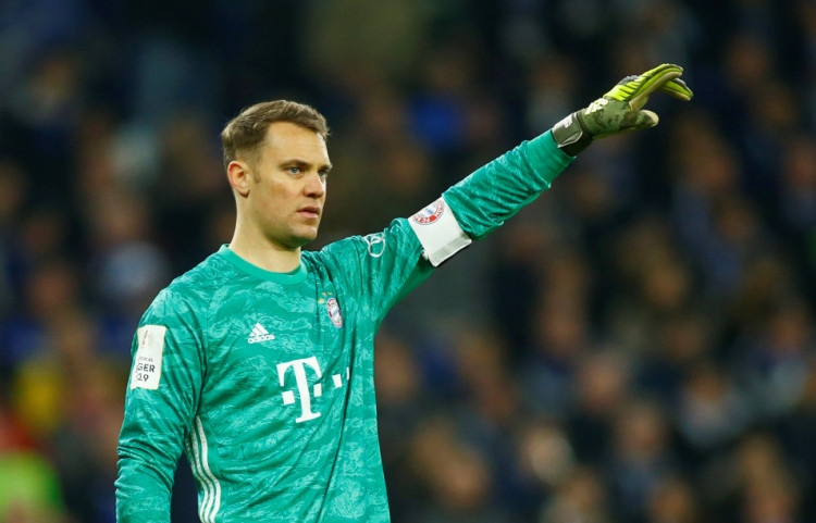 Decisión final del portero del FC Bayern München Manuel Neuer